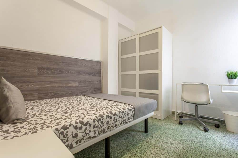 Room in Valencia