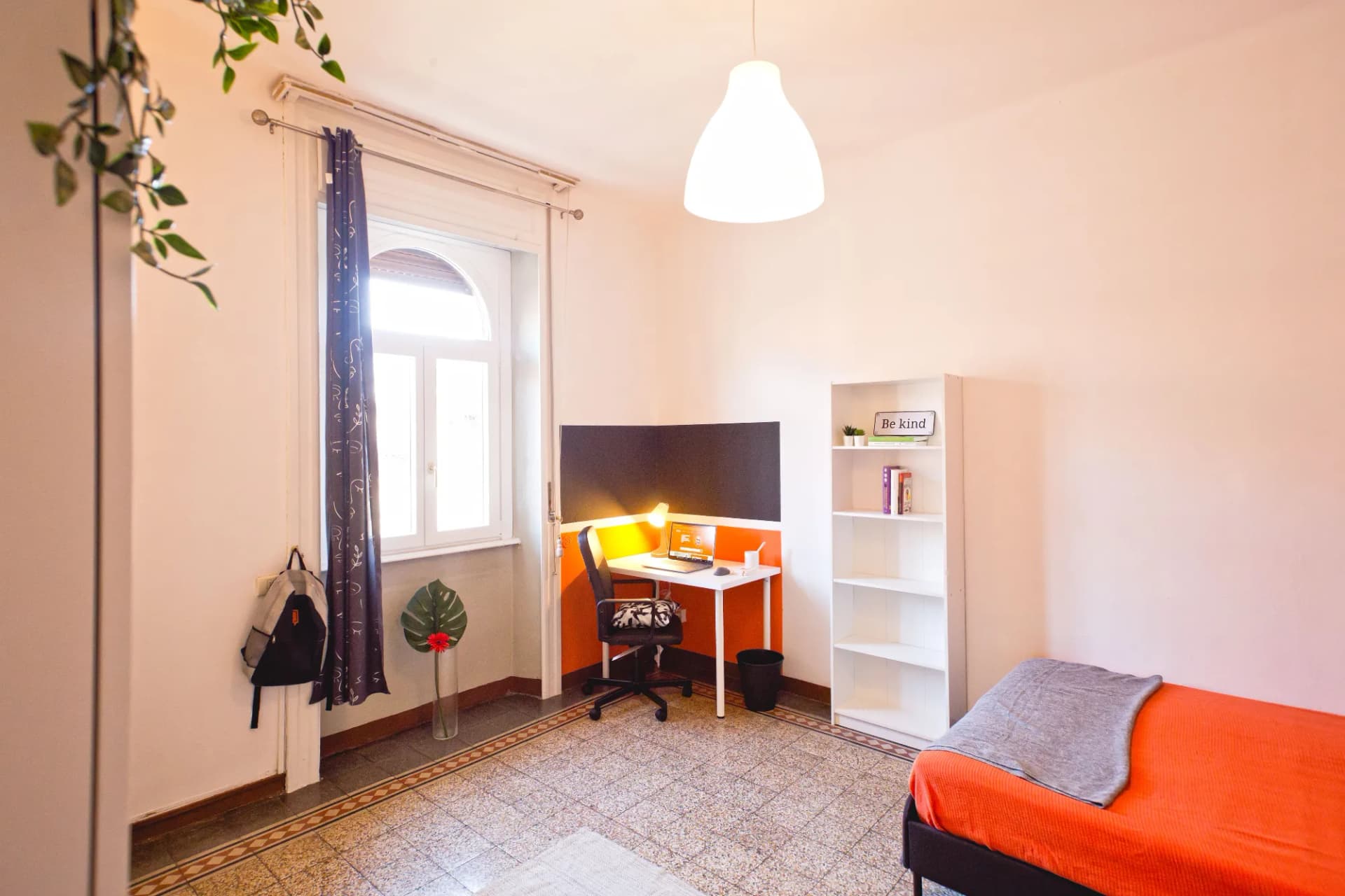 Private room in Lecco