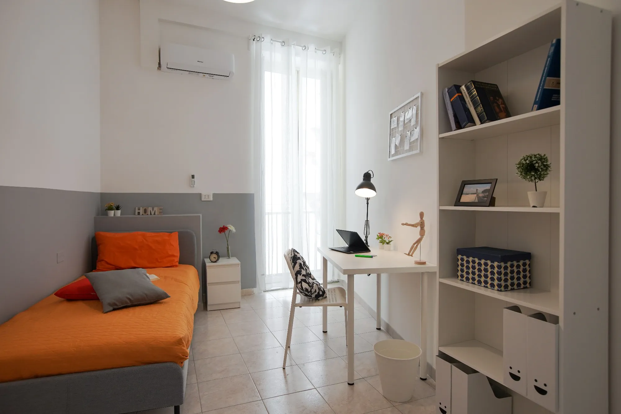 Stanza privata a Naples