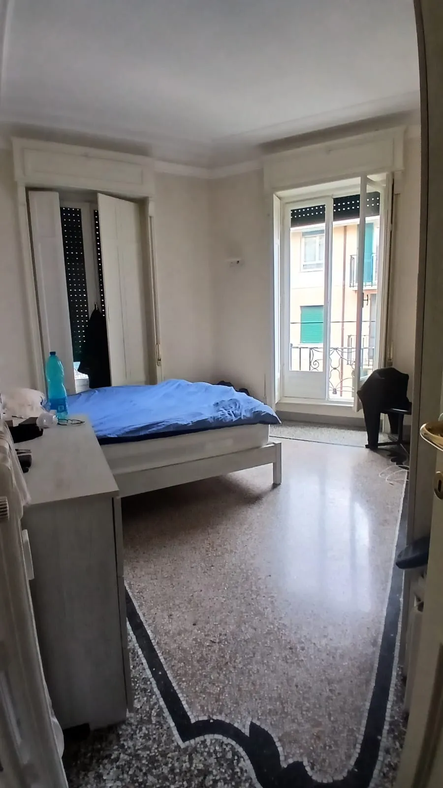 Habitación privada en Genoa